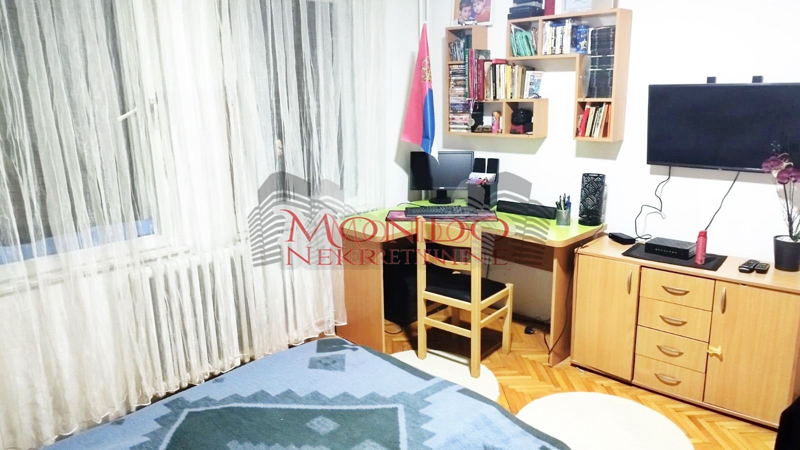 Prodaje se četvorosoban vojni stan na Trošarini 11