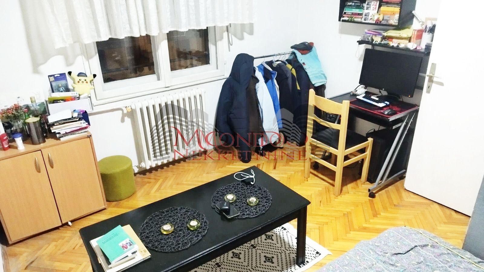 Prodaje se četvorosoban vojni stan na Trošarini 14