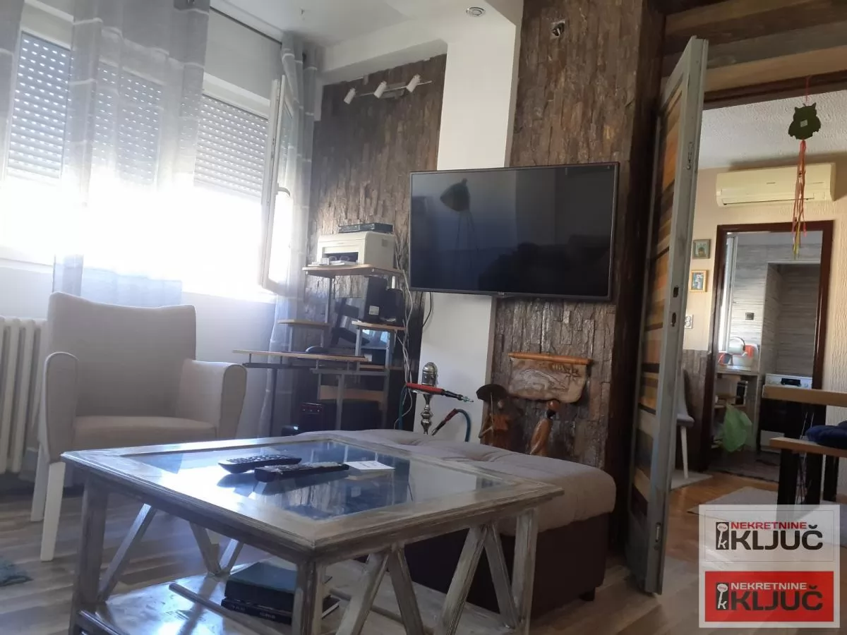 BULEVAR, 56m2, Dvoiposoban, Renoviran 1