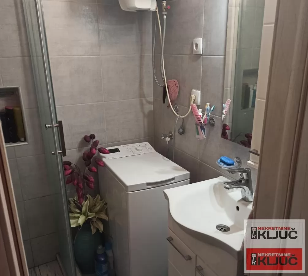 BULEVAR, 56m2, Dvoiposoban, Renoviran 9