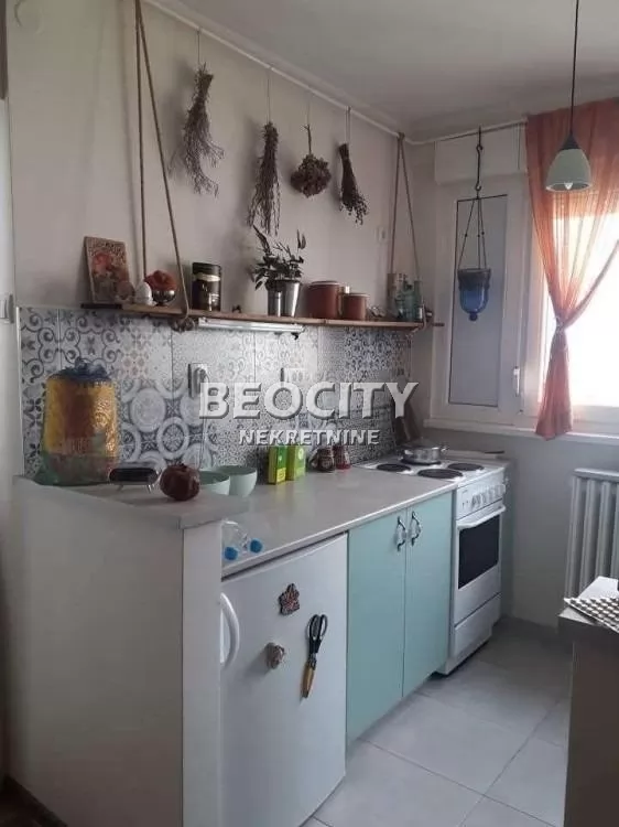 Dvosoban stan, 56 m2, Železnička stanica, Gagarinova ID: 128982 5