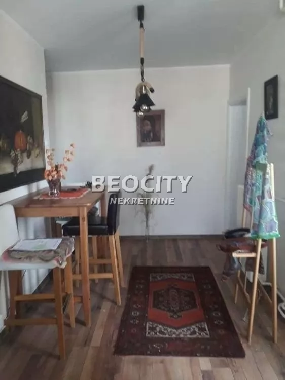 Dvosoban stan, 56 m2, Železnička stanica, Gagarinova ID: 128982 6