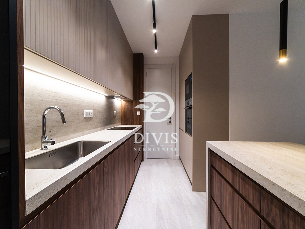 Moderan stan 130m2 na Vračaru u novoj zgradi sa liftom 5