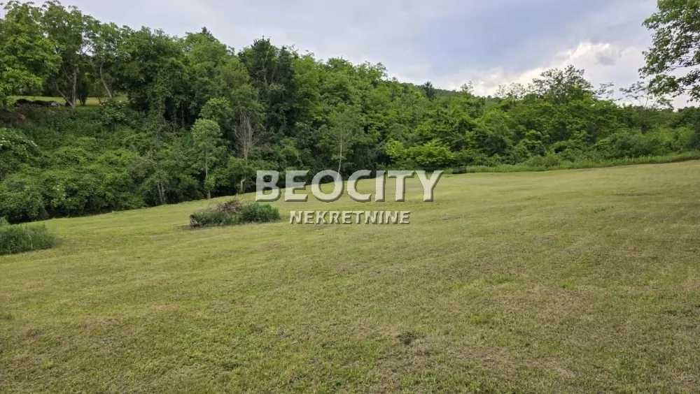 Plac, Novi Sad, Ledinci ID: 128941 6