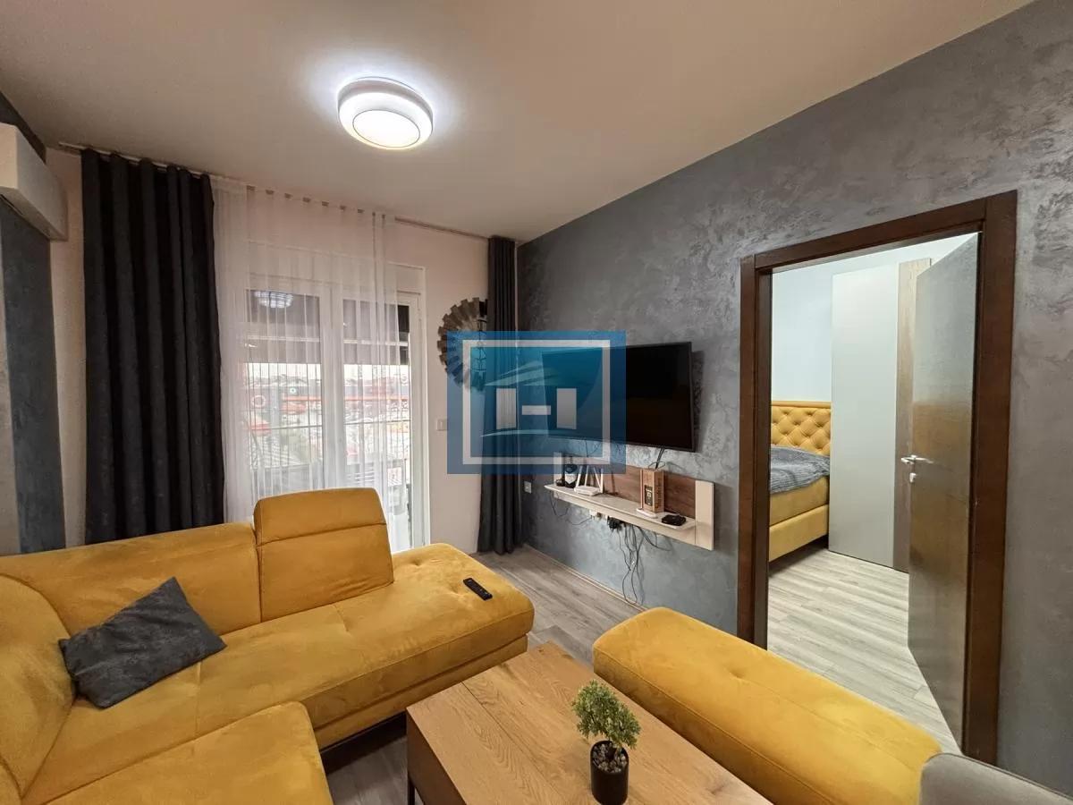 San na top lokaciji i poziciji!! 5