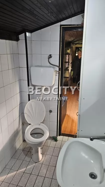 Petosobna kuća, 230 m2, Koraćica, Livadarska ID: 128826 15