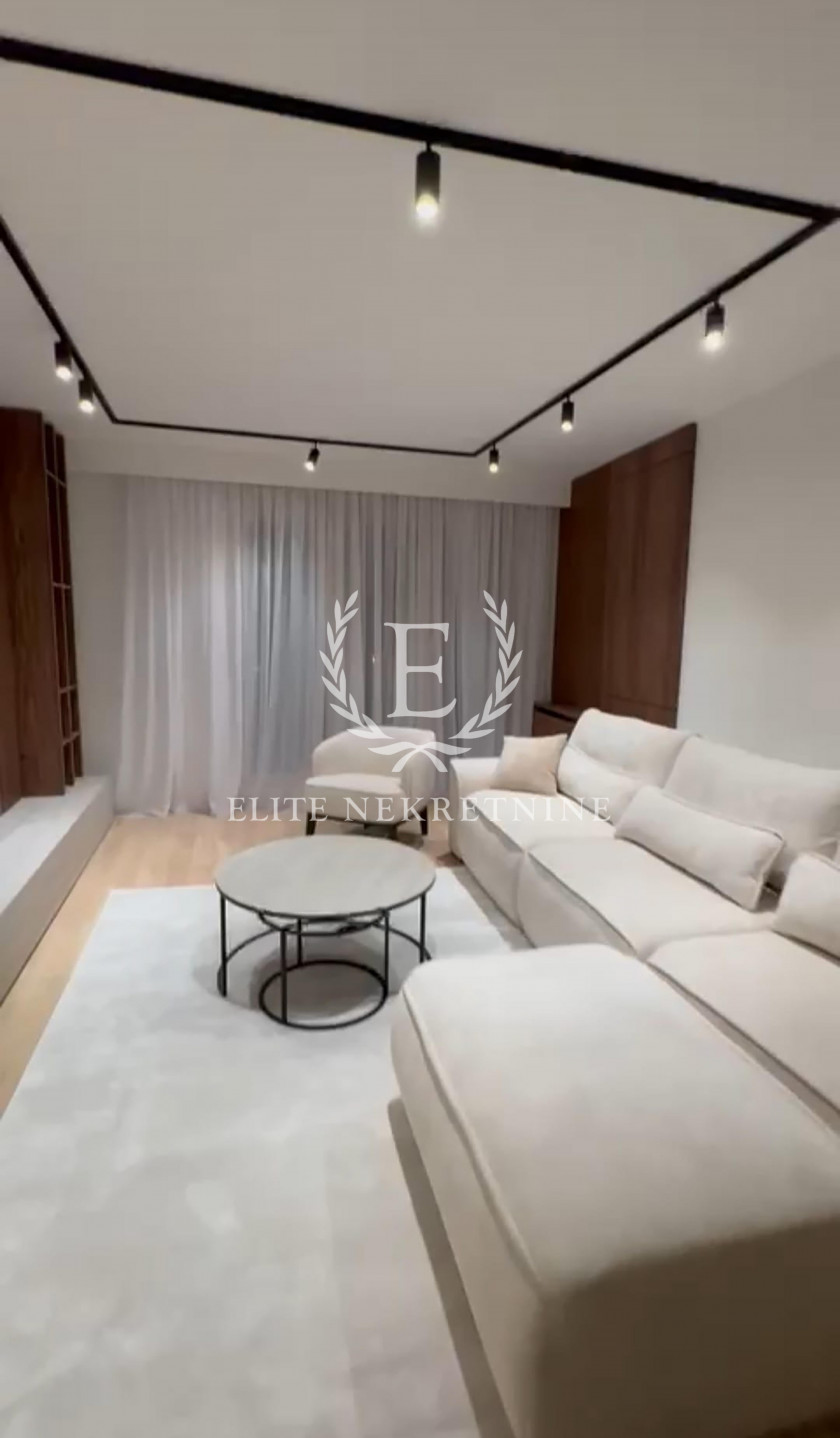 Vračar  Centar  Vračar   Izdavanje Cetvorosoban nov  lux stan  garaza  novogradnja 5