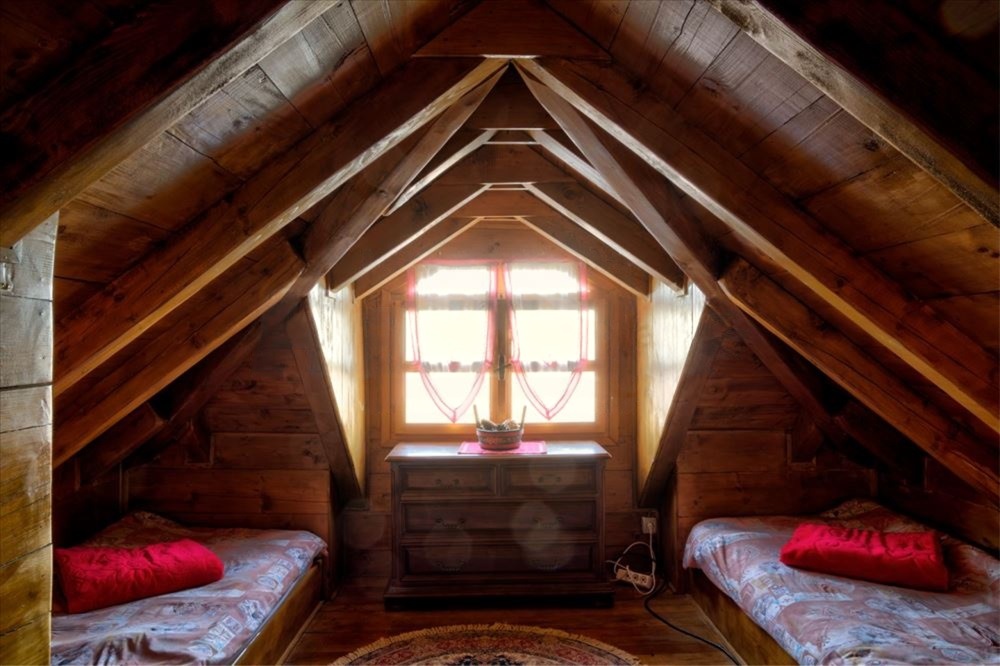 Etno selo na 2 2ha sa kucom vajatima i bazenom 4