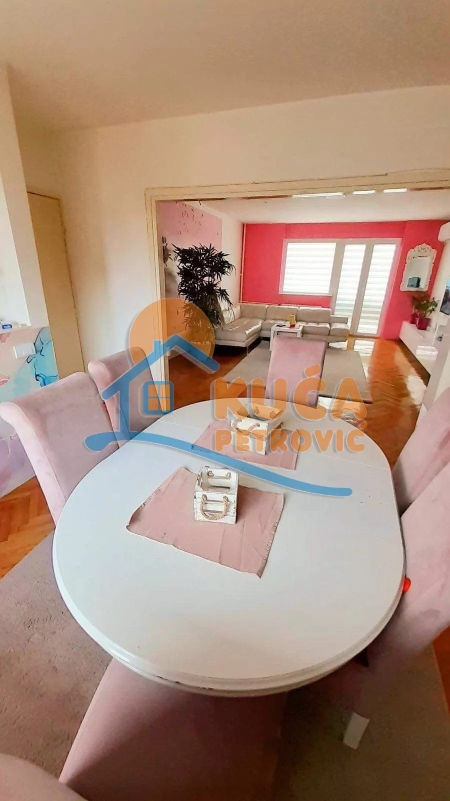 četvorosoban stan, 110 m2, Medijana, Trg Pavla Stojkovića ID: i-015837 3