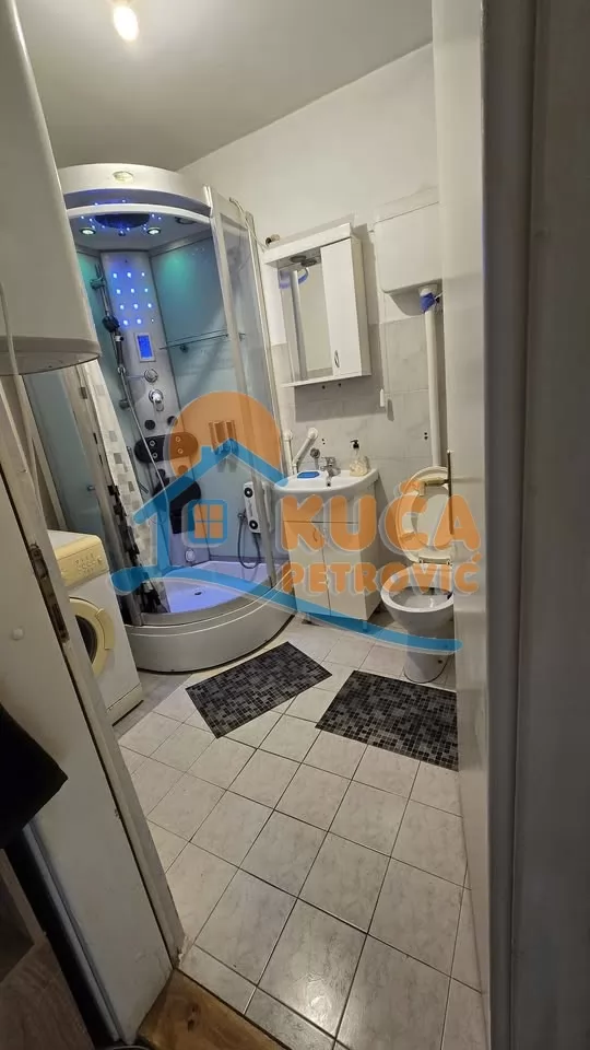 Jednosoban stan, 40 m2, Centar, 7. jula ID: i-015832 5