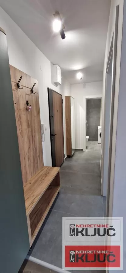 Odlican NOV LUX dvoiposoban stan na Grbavici 2