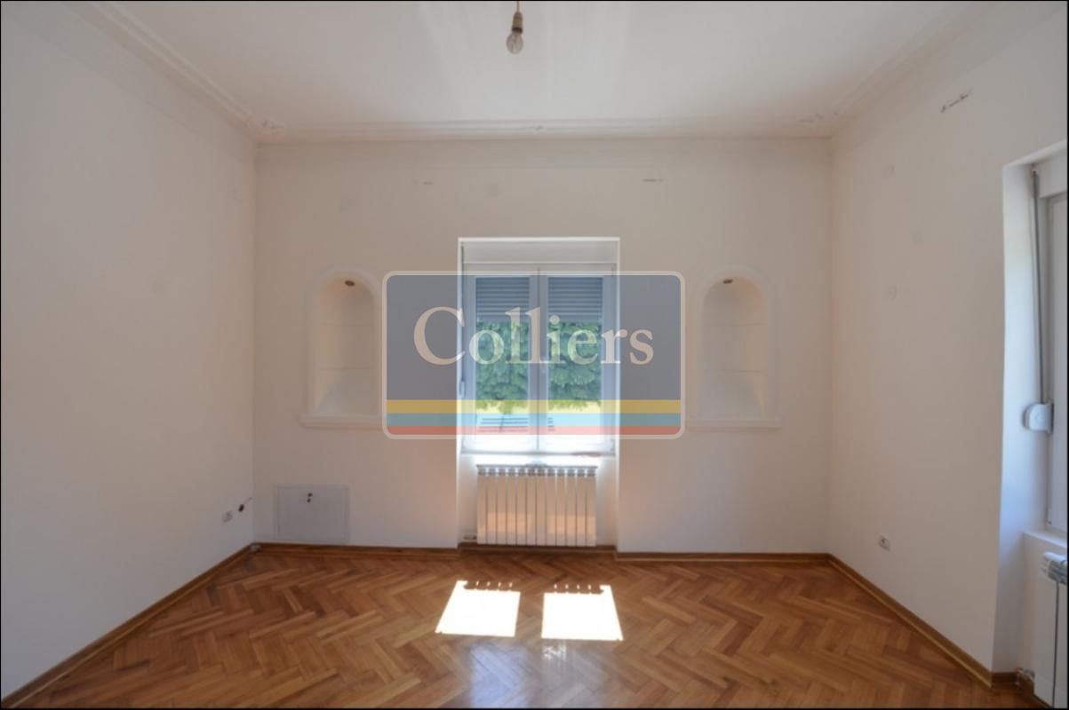 Savski venac, Dedinje, Uzicka , 4.0, 160.00m2, 2400 EUR 4