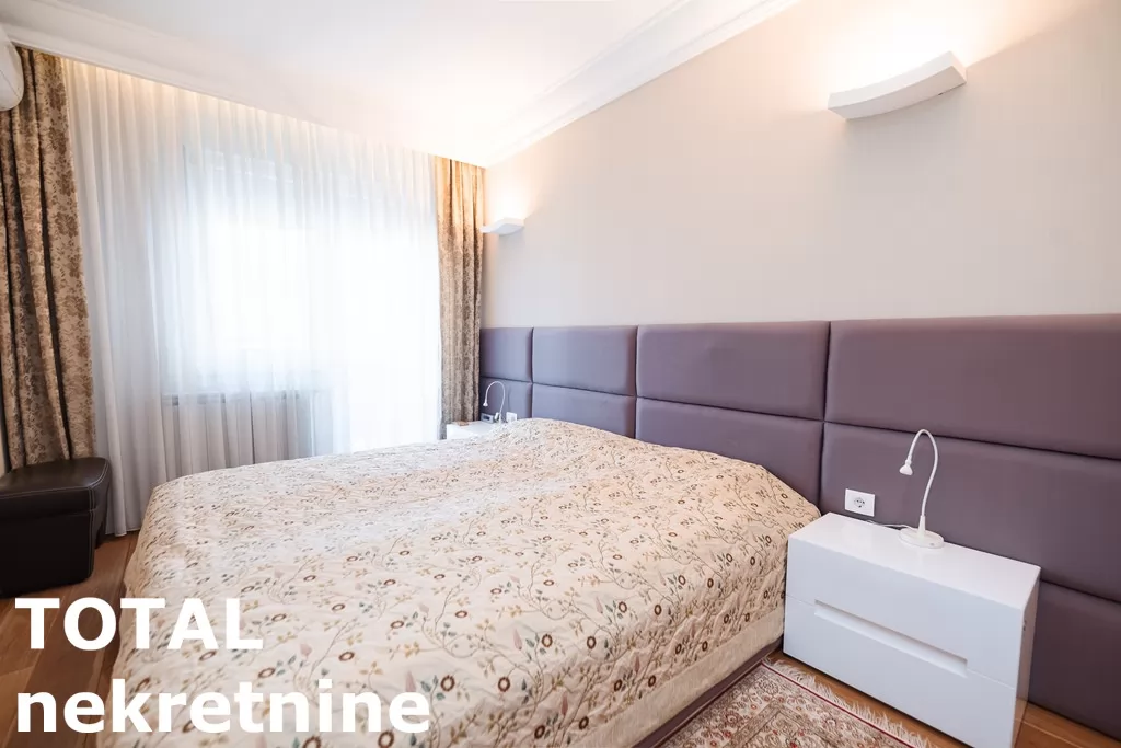 Stan,NOVI SAD,BULEVAR,kv: 213.00, € 617700, ID: 1102228 19