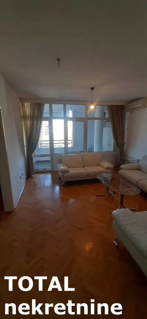 Stan,NOVI SAD,BULEVAR,kv: 49.00, € 145000, ID: 1102241 11