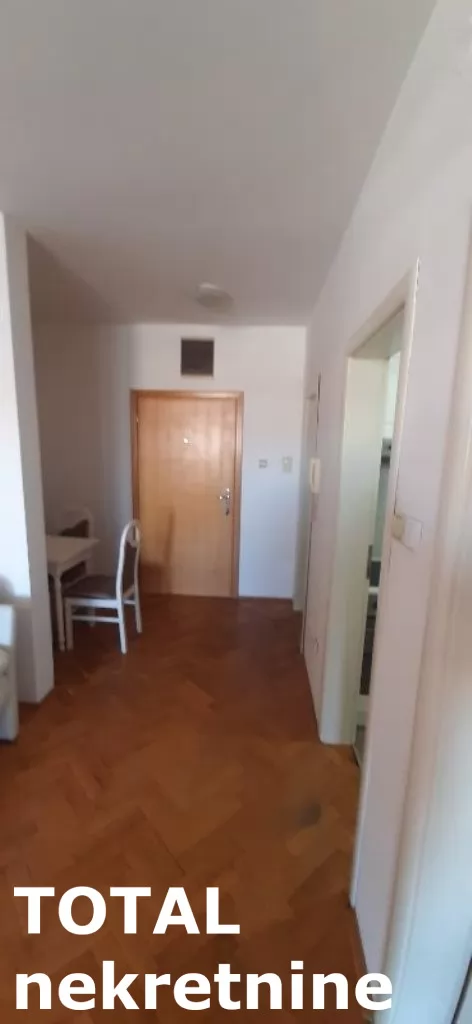 Stan,NOVI SAD,BULEVAR,kv: 49.00, € 145000, ID: 1102241 2