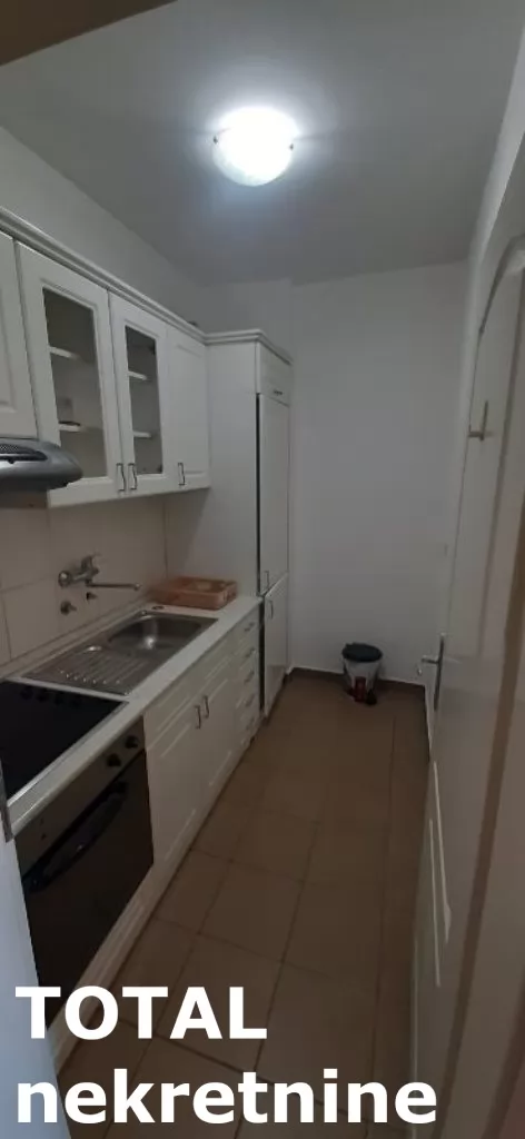 Stan,NOVI SAD,BULEVAR,kv: 49.00, € 145000, ID: 1102241 7