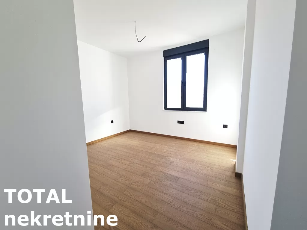 Stan,NOVI SAD,TELEP,kv: 135.00, € 360000, ID: 1098092 17