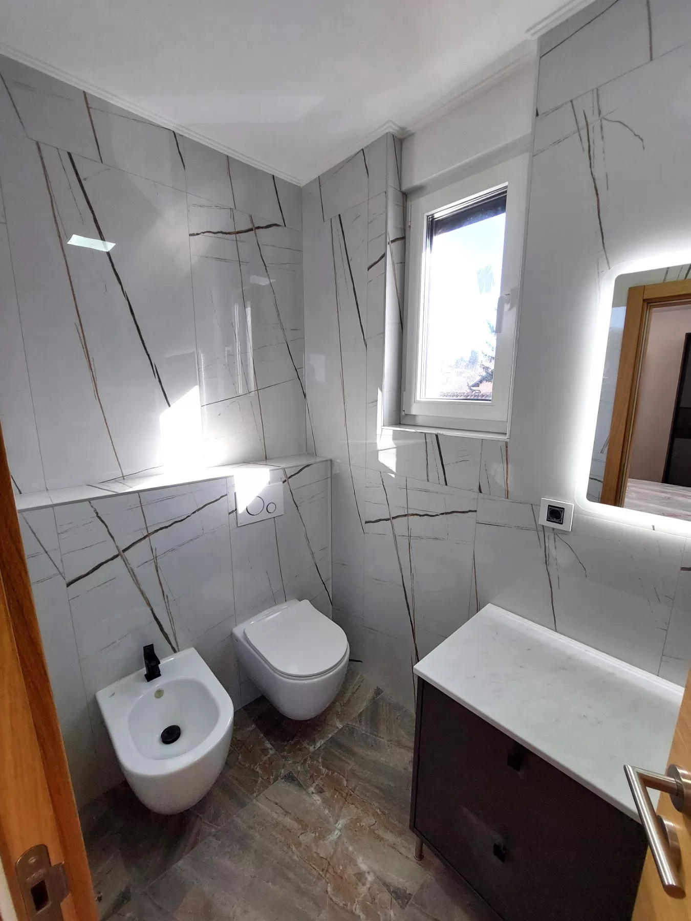 Stan,SREMSKA KAMENICA,CENTAR,kv: 112, € 1200, ID: 9101911 12
