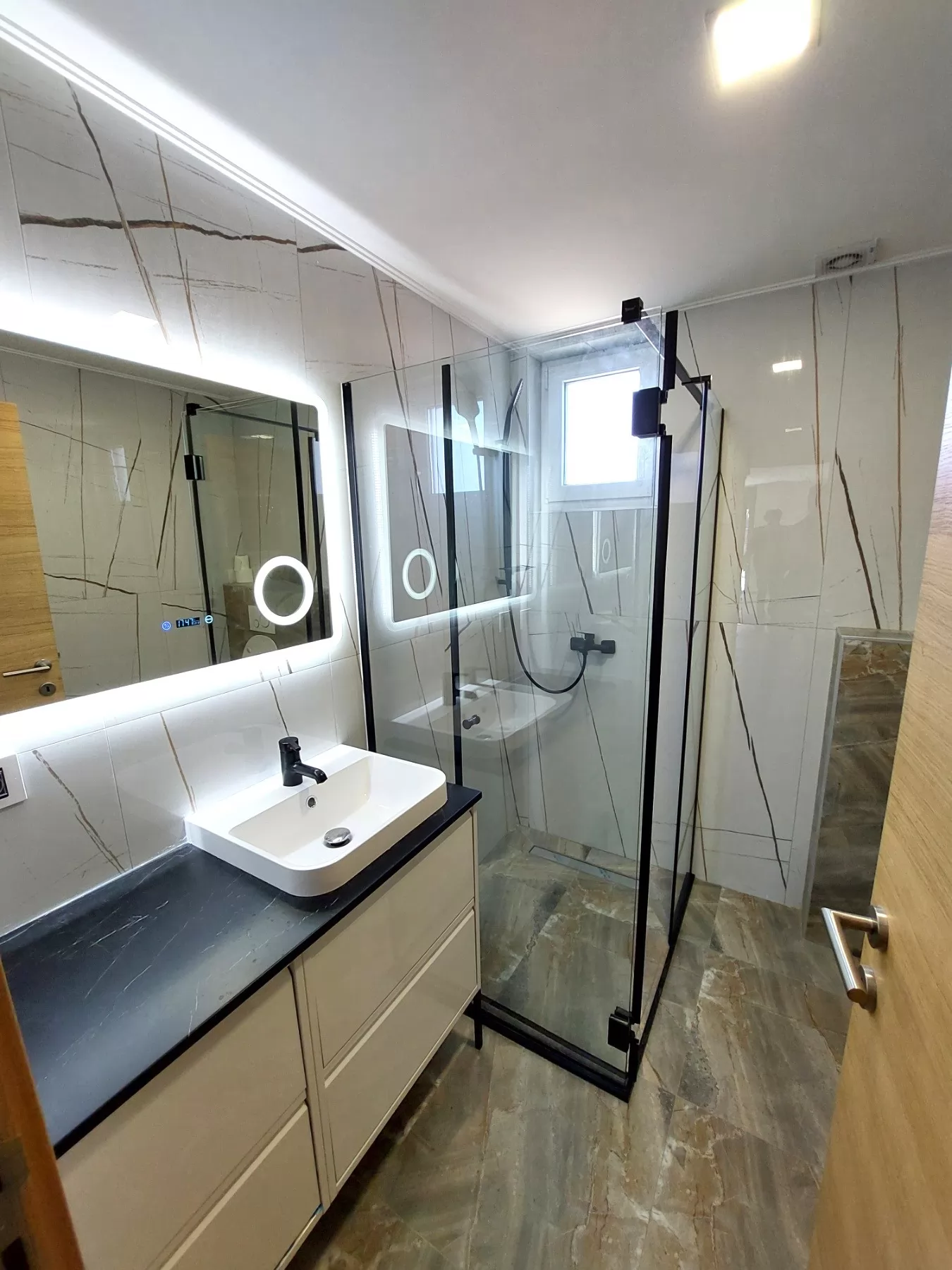 Stan,SREMSKA KAMENICA,CENTAR,kv: 112, € 1200, ID: 9101911 13