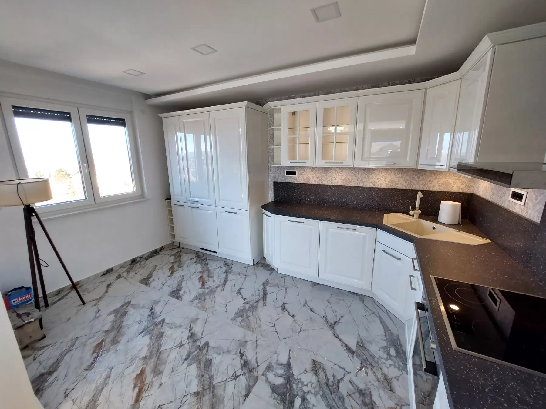 Stan,SREMSKA KAMENICA,CENTAR,kv: 112, € 1200, ID: 9101911 5