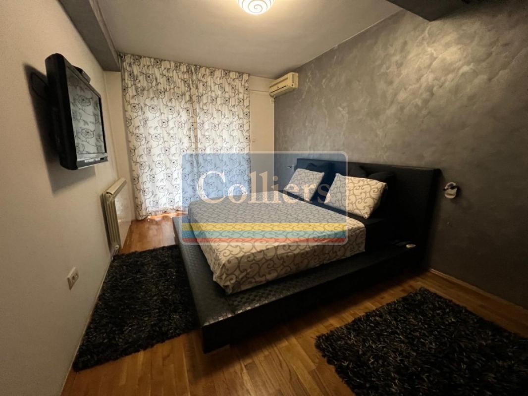 Vračar, Hram Svetog Save, Dubljanska, 3.0, 96.00m2, 1300 EUR 2
