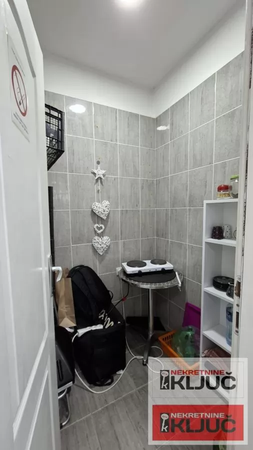 BULEVAR EVROPE IZDAJE SE VIŠENAMENSKI ULIČNI LOKAL 8