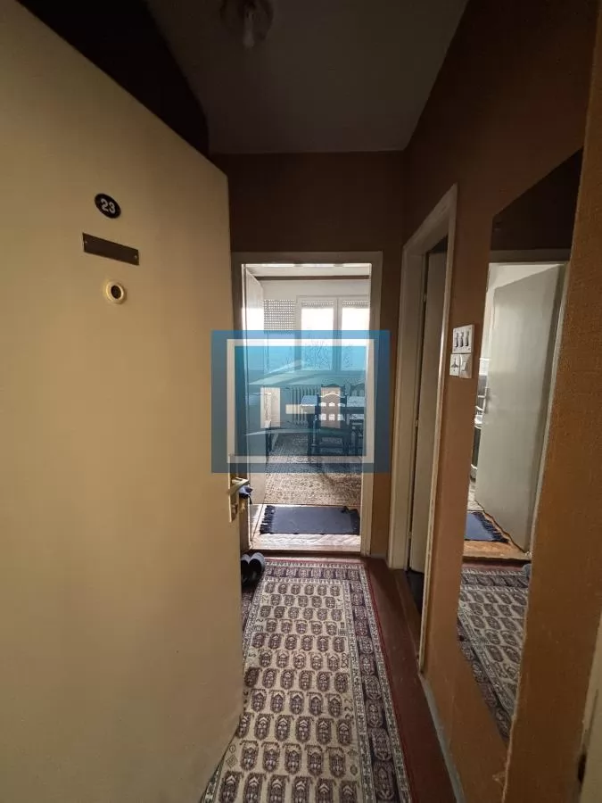 Dvosoban stan sa garažom 13