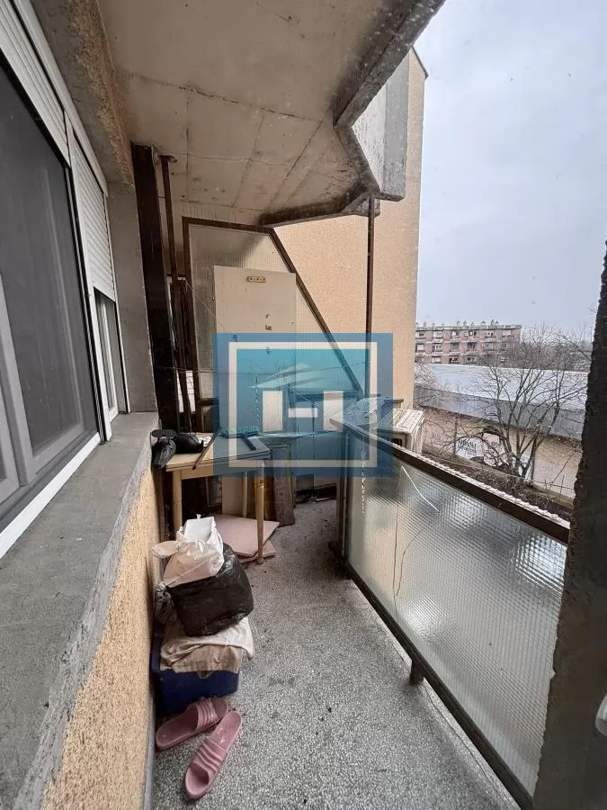 Dvosoban stan sa garažom 15