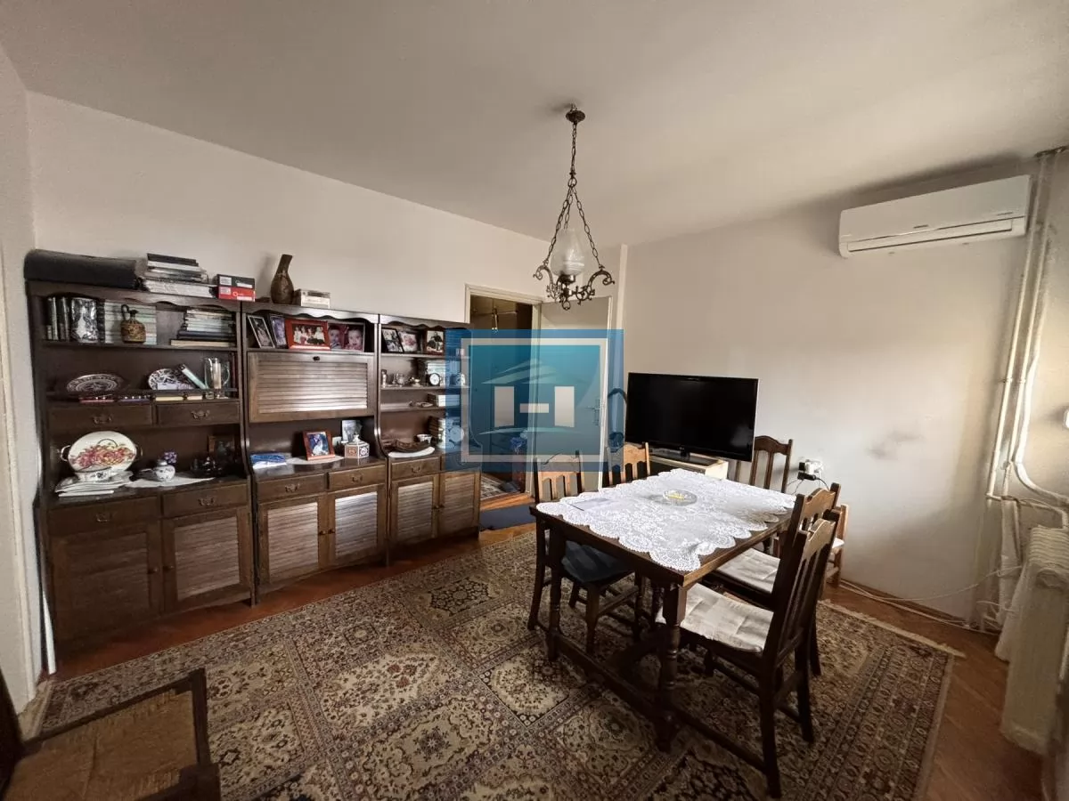 Dvosoban stan sa garažom 16