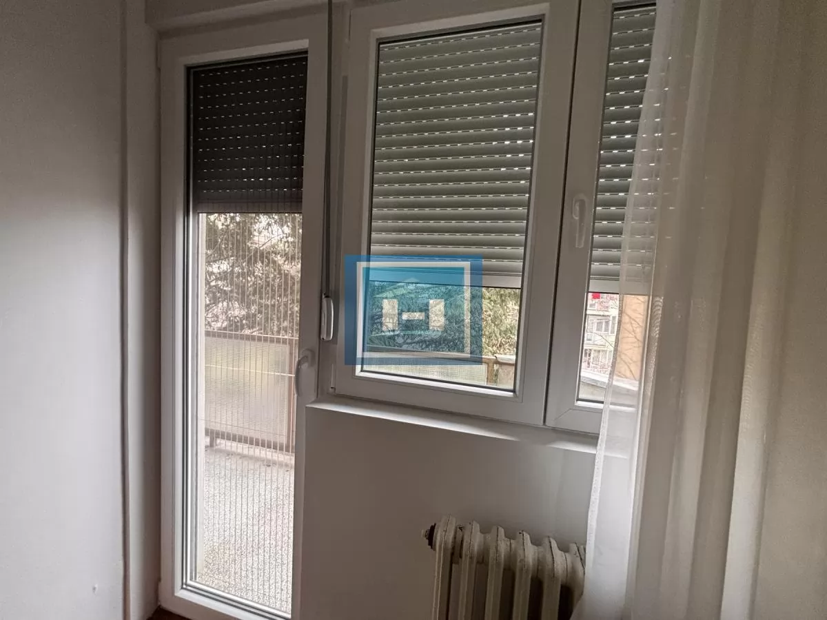 Dvosoban stan sa garažom 18