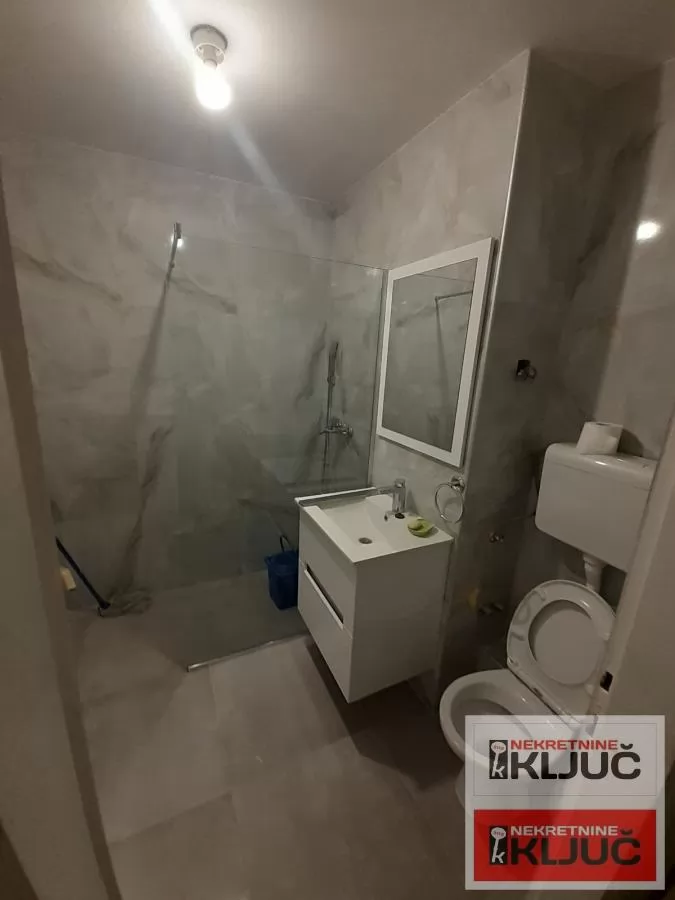 NOVO NASELJE, 53m2, Jednoiposoban, RENOVIRAN 13