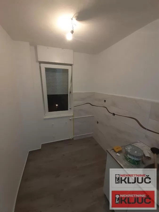 NOVO NASELJE, 53m2, Jednoiposoban, RENOVIRAN 9