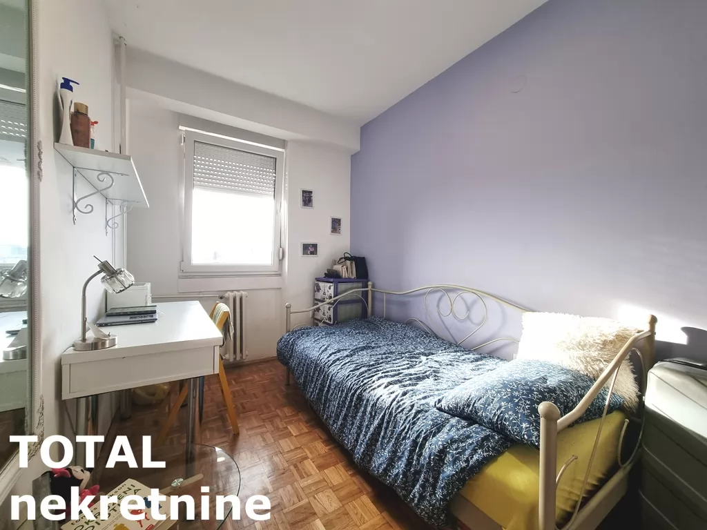 Stan,NOVI SAD,BULEVAR,kv: 53.00, € 160000, ID: 1102251 5