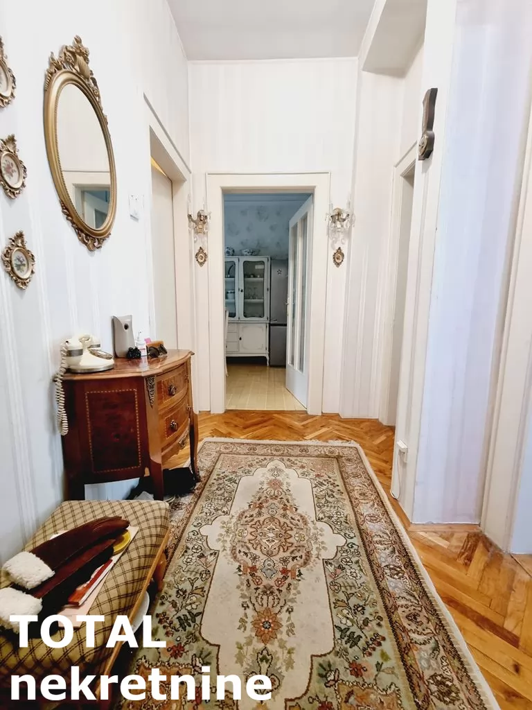 Stan,NOVI SAD,CENTAR,kv: 61.00, € 200000, ID: 1098786 8