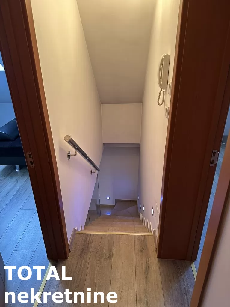 Stanovi,NOVI SAD,NOVA DETELINARA,kv: 70.00, € 550, ID: 9189880 9