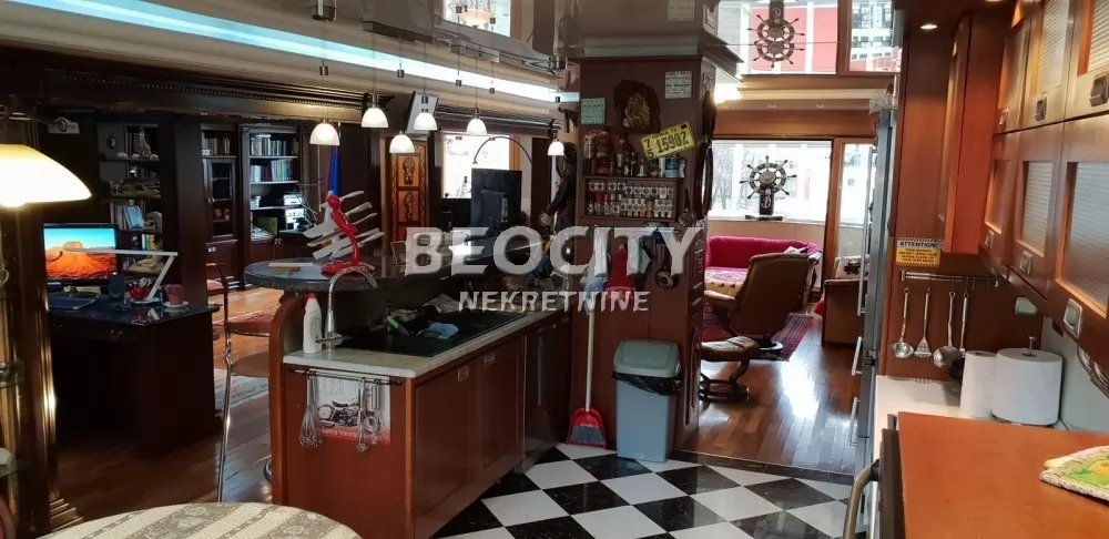 četvorosoban stan, 200 m2, Blok 11c (Stari Merkator), Otona Župančiča ID: 128497 12