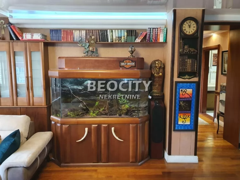 četvorosoban stan, 200 m2, Blok 11c (Stari Merkator), Otona Župančiča ID: 128497 6