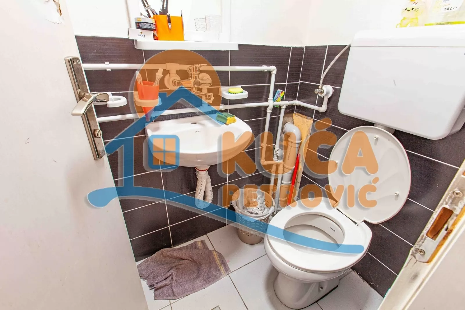 četvorosobna kuća, 660 m2, Donja Vrežina, Ratka Pavlovića ID: p-015861 11