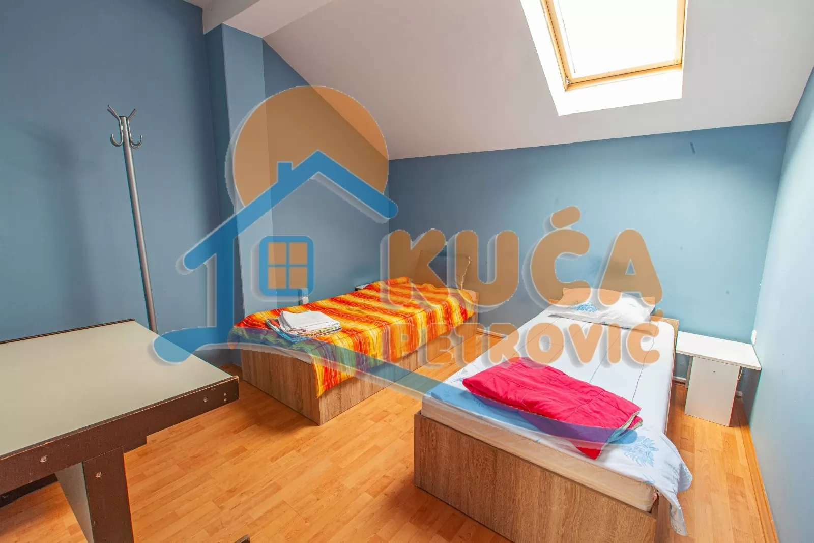 četvorosobna kuća, 660 m2, Donja Vrežina, Ratka Pavlovića ID: p-015861 13