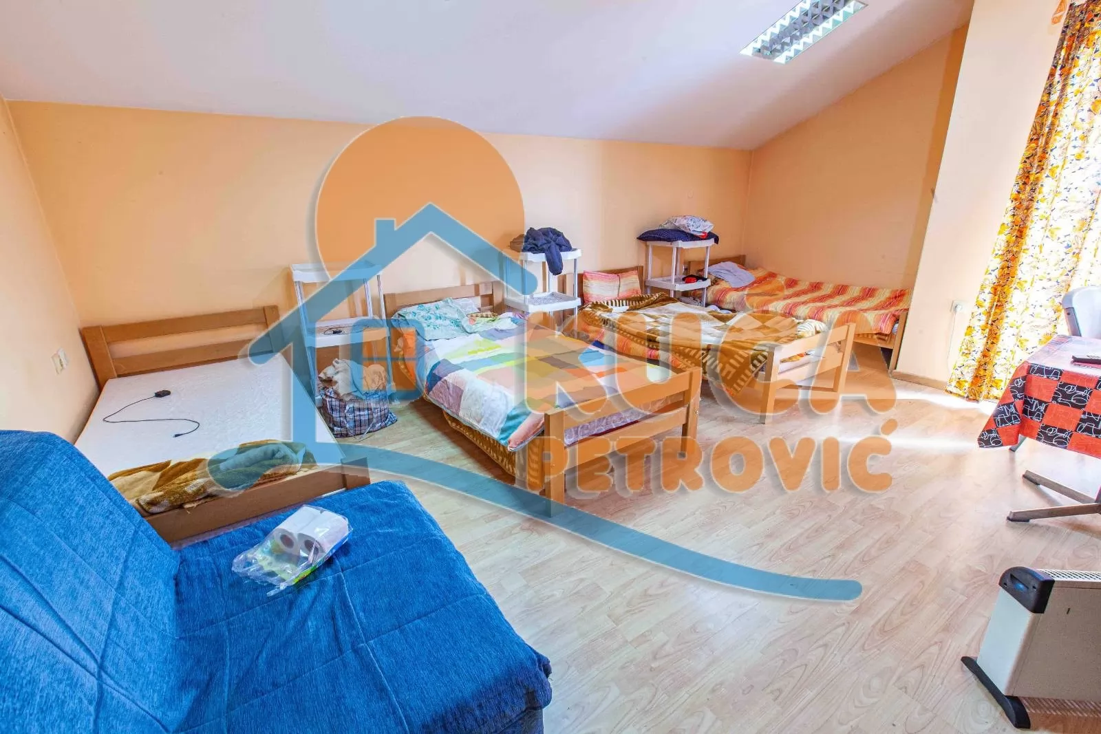 četvorosobna kuća, 660 m2, Donja Vrežina, Ratka Pavlovića ID: p-015861 17