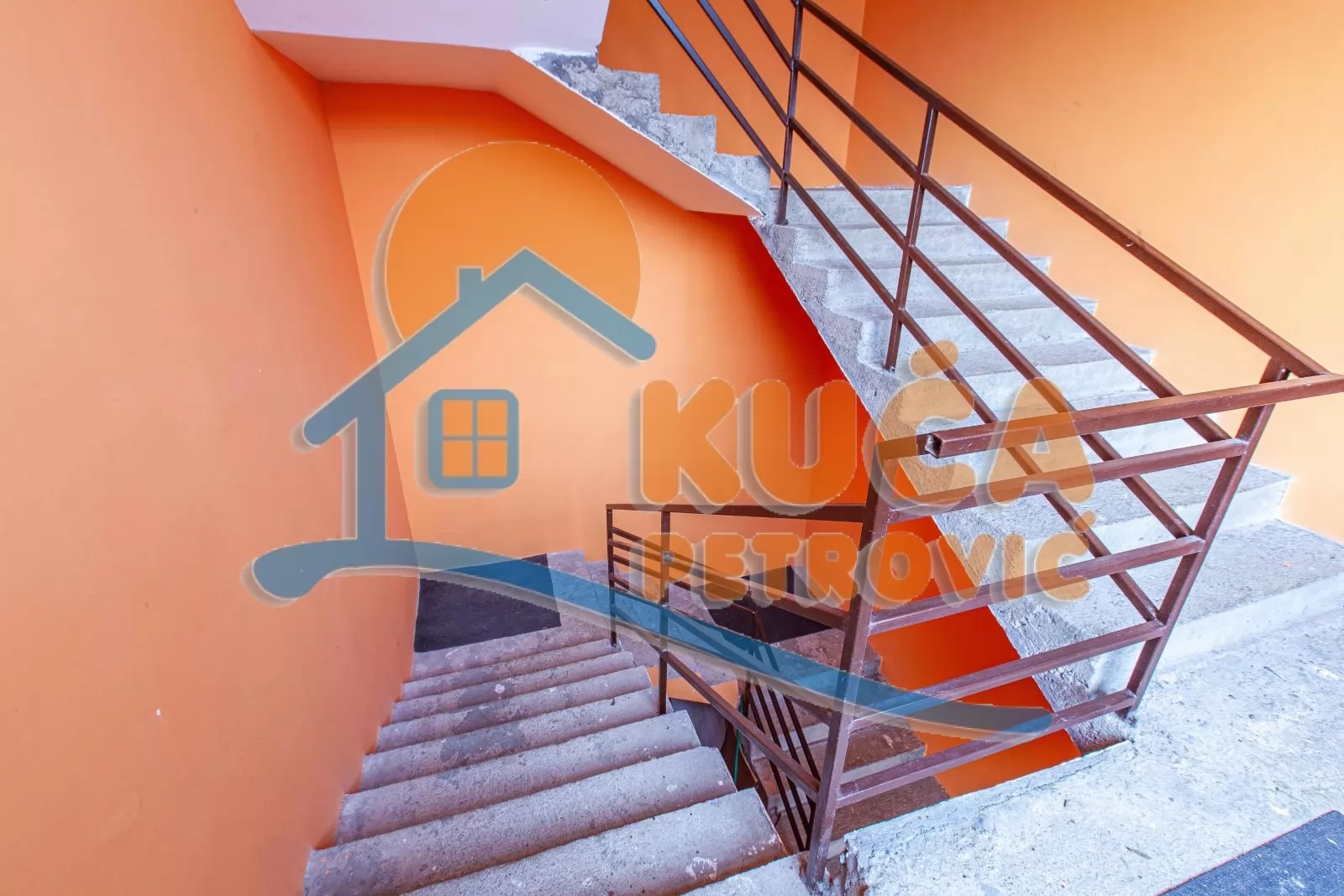 četvorosobna kuća, 660 m2, Donja Vrežina, Ratka Pavlovića ID: p-015861 5