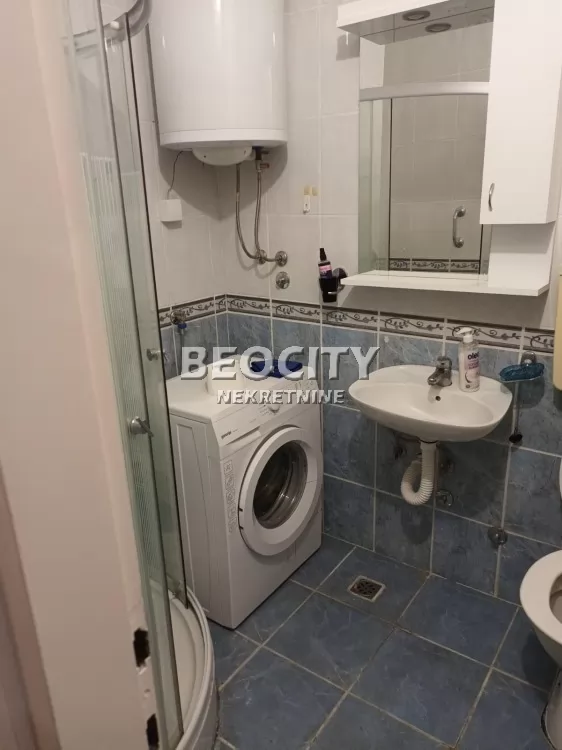 Trosoban stan, 68 m2, Blok 30, Bulevar Mihajla Pupina ID: 123964 10