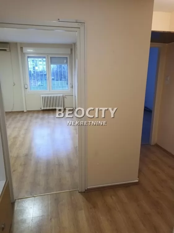 Trosoban stan, 68 m2, Blok 30, Bulevar Mihajla Pupina ID: 123964 4