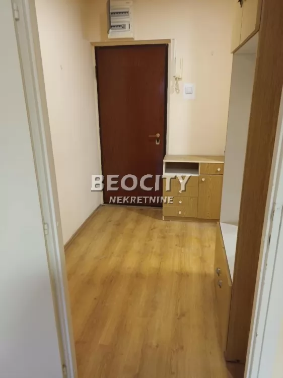 Trosoban stan, 68 m2, Blok 30, Bulevar Mihajla Pupina ID: 123964 9