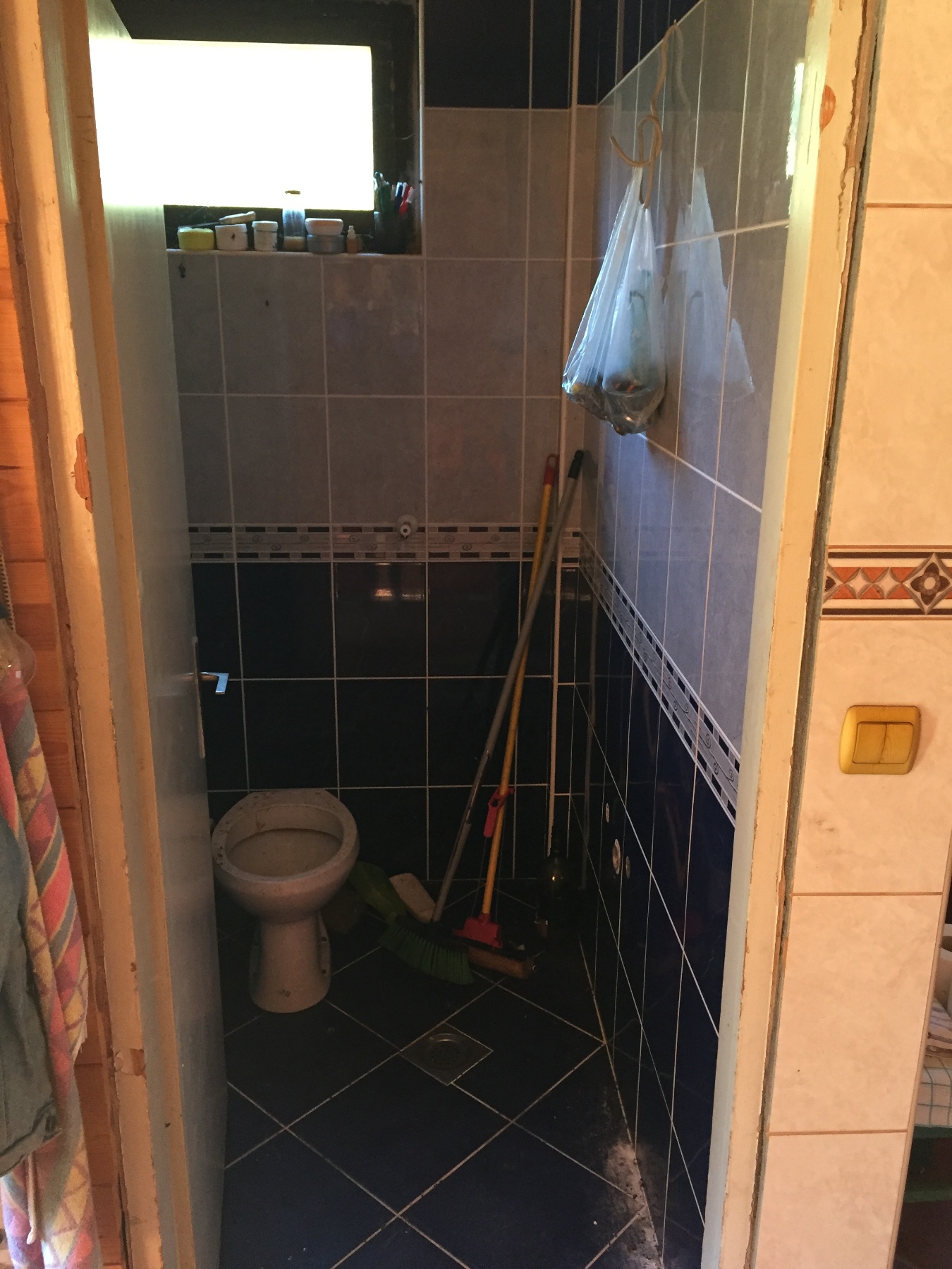 Prodajem vikendicu na Jelovoj Gori Uzice 5