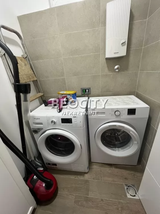 Dvosoban stan, 59 m2, Blok 22, Bulevar Zorana Đinđića ID: 128893 12