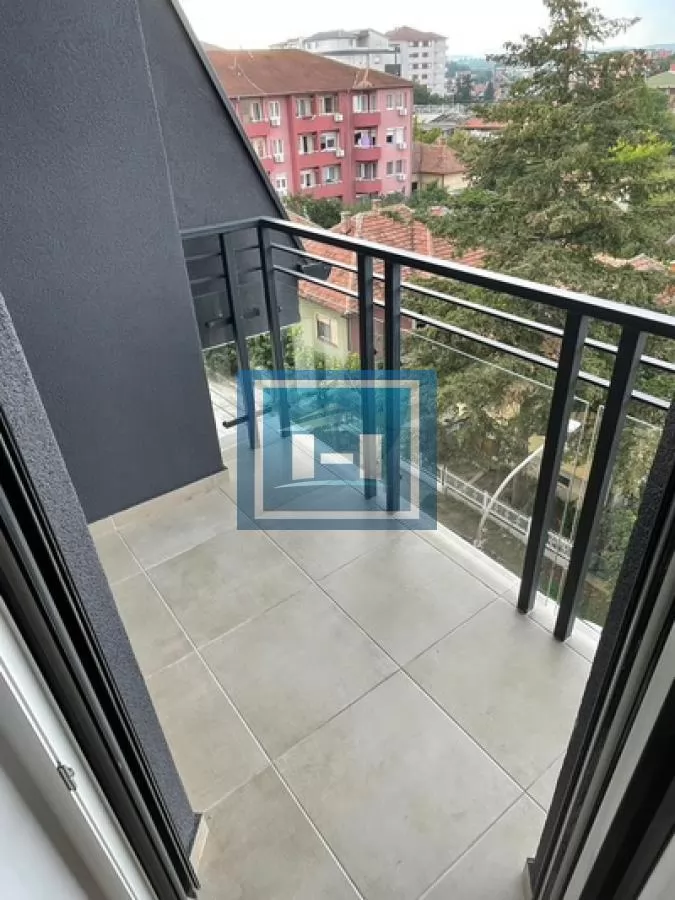 Izdaje se stan u zgradi novije gradnje – 34m² 11