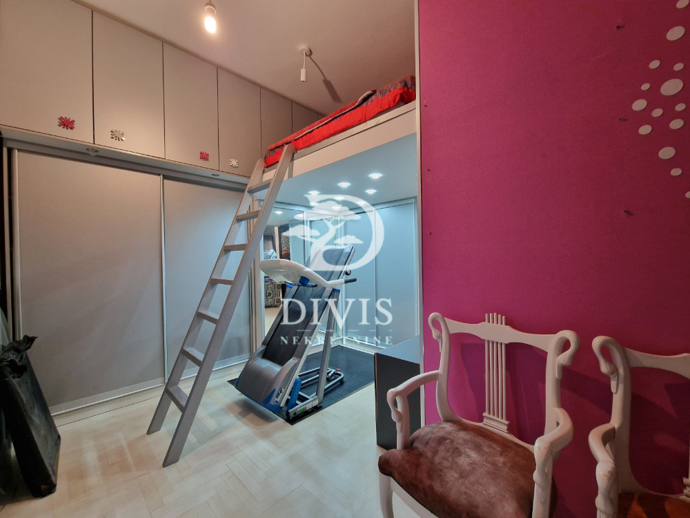 Dvosoban stan sa terasom od 25 m²  Vračar  Kalenić 4