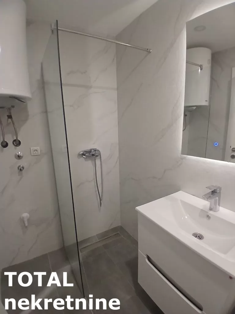 Stan,NOVI SAD,PODBARA,kv: 42.00, € 134400, ID: 1102280 11