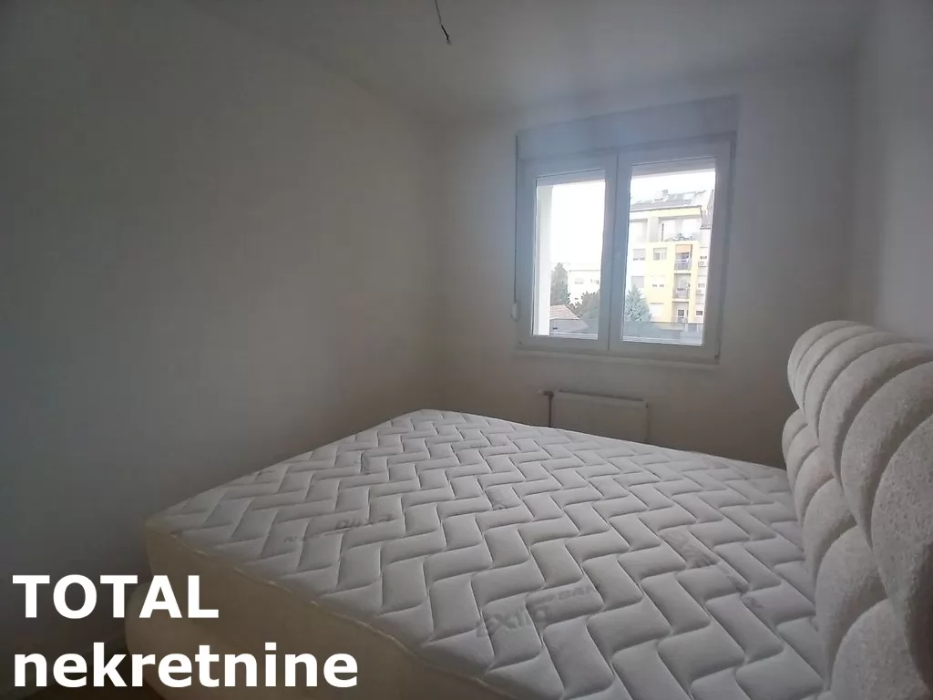 Stan,NOVI SAD,PODBARA,kv: 42.00, € 134400, ID: 1102280 7